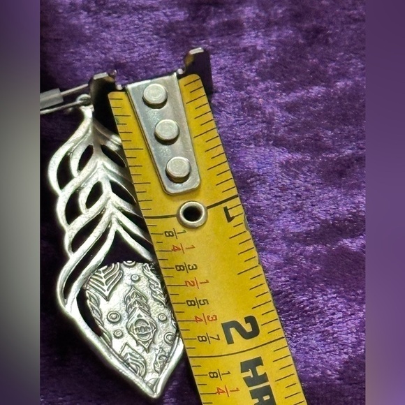 Long Silver Tone Earrings Faux Turquoise Teardrop Stone Cutout Design 1982 G - Picture 5 of 8